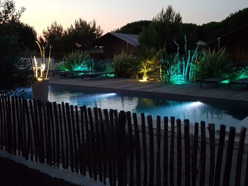 Les Lodges Saint Pierre Agde Extérieur photo